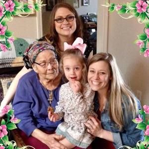 Meet your Posher, Ashley